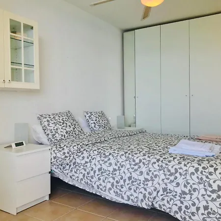 Donana 907 Aparthotel Patalavaca